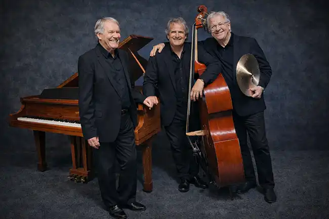 Reiner Oliva Trio